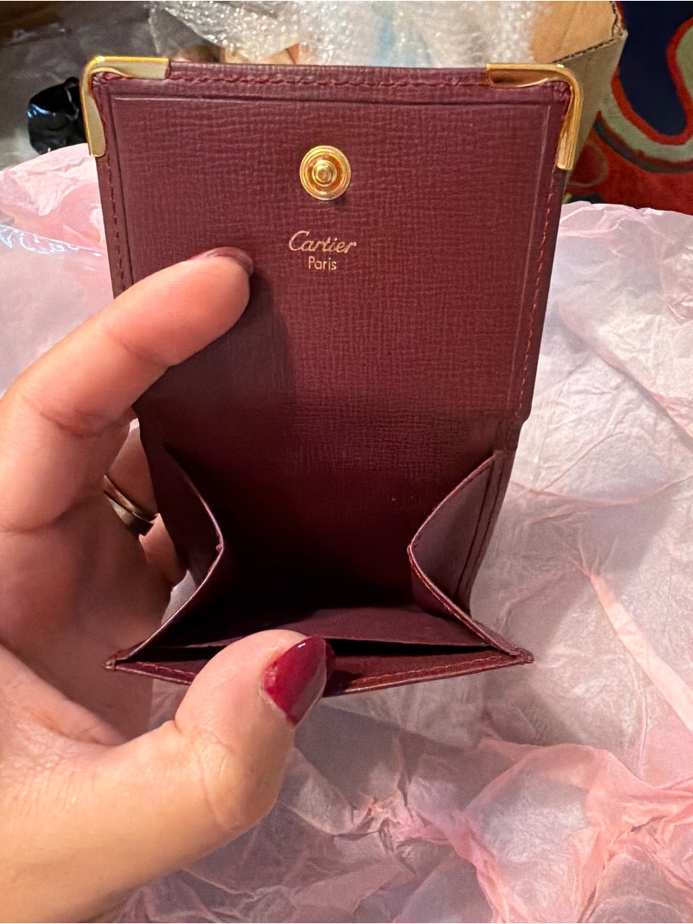 Cartier Burgundy Leather Compact coin wallet with Gold Corner Hardware - Picture 2 of 2